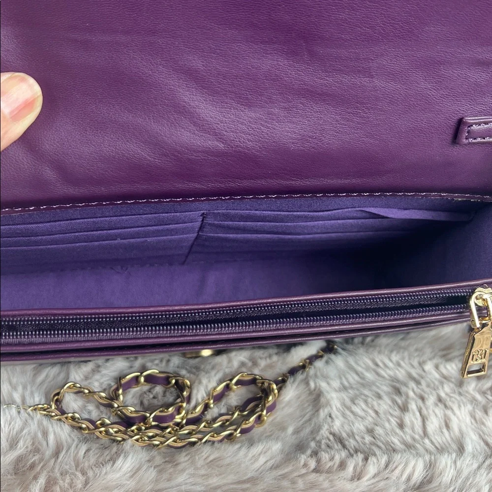 NWT Badgley Mischka Plum Quilted Vegan Leather Crossbody Bag w Chain Strap_8